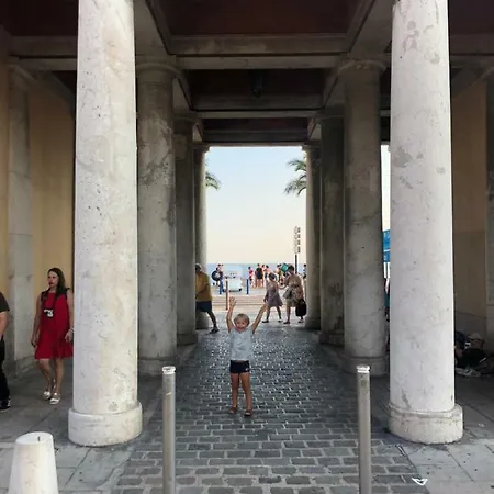 Prefecture Duplex - Old Town דירה *