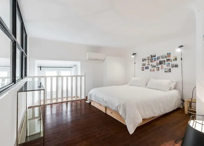 Апартаменты Prefecture Duplex - Old Town *